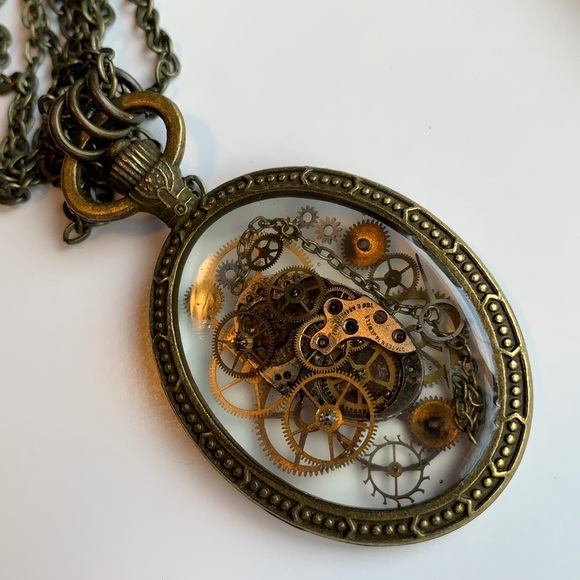 Steampunk Pocket Watch Gears necklace One of a kind Handmade - Picture 3 of 7